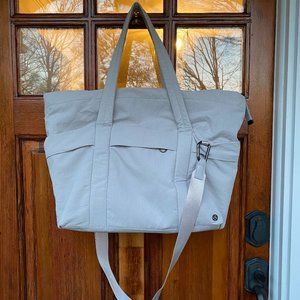 Lululemon bag